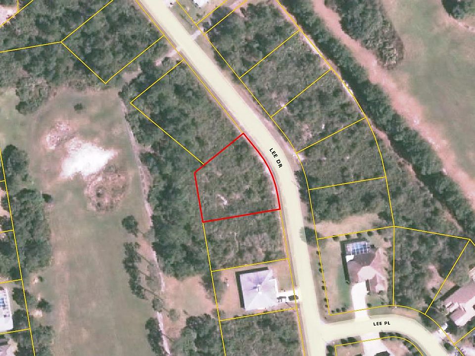 1st image of 70 Lee Dr