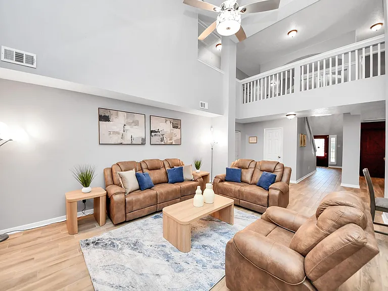 12711 Laurel Bank Way — Photo 9