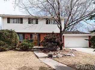 578 Newark St, Aurora, CO 80010