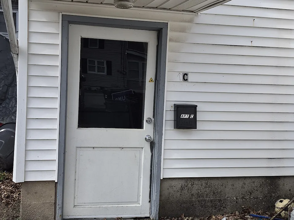 200 Avenue C #2
