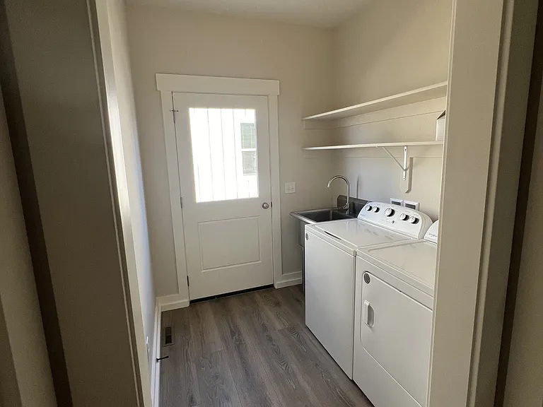 1185 Abigail Ln #A — Photo 17