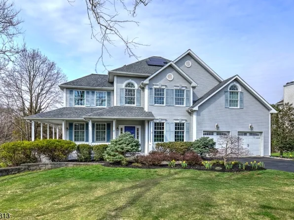 7 Perry Street, Peapack Gladstone Boro, NJ 07977