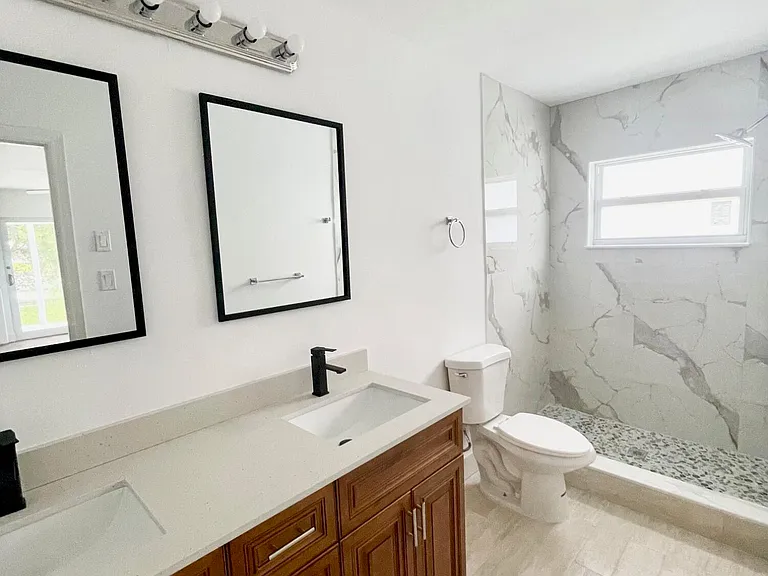 6606 NW 95th Ave — Photo 9