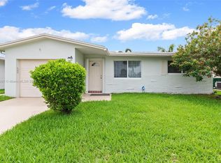1405 NW 69th Ter, Pompano Beach, FL 33063
