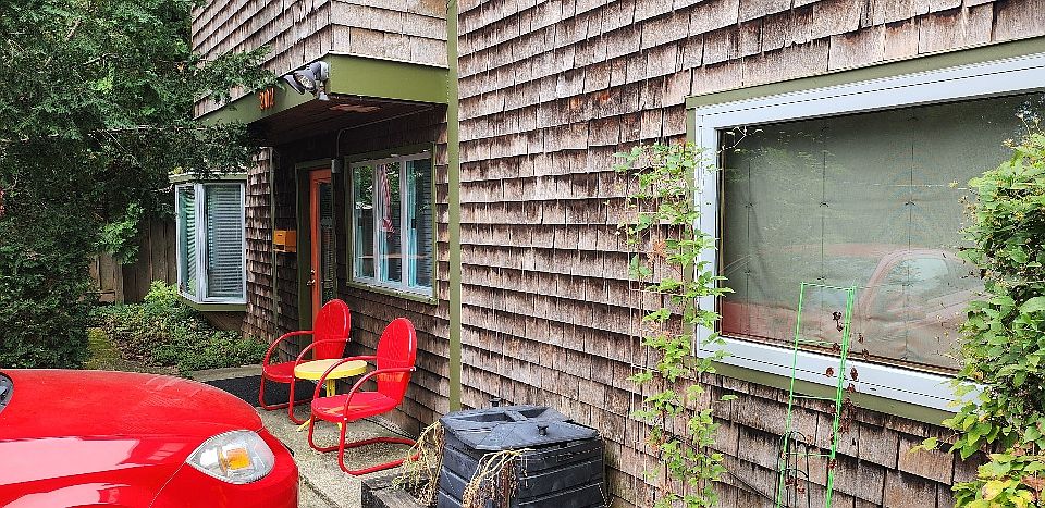 Front entrance and patio area