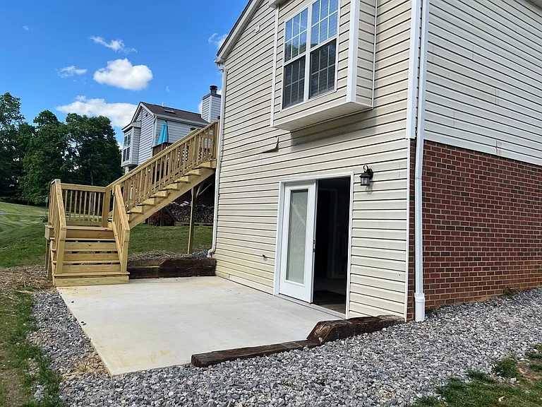 1680 Sleepy Hollow Rd — Photo 64