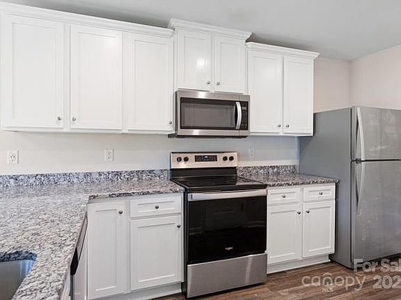 2nd image of 262 Frank Burns Way