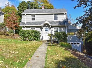 19 Grandview Ave, Pleasantville, NY 10570