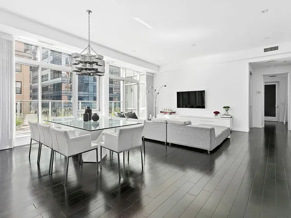 111 Fulton St Penthouse 211, New York, NY 10038