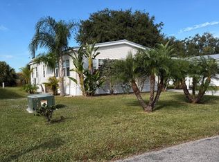 483 Maple Dr SW, Labelle, FL 33935