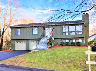 96 Mitchell Rd, Somers, NY 10589
