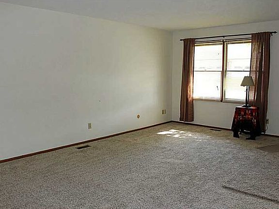 2nd image of 3055 Argonne Ln N #3055