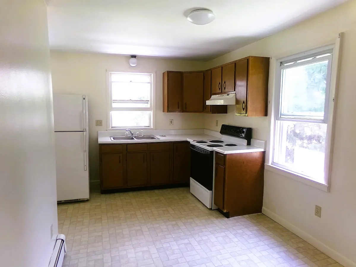 1 bed, 850 sqft, $1,600 — Photo 4