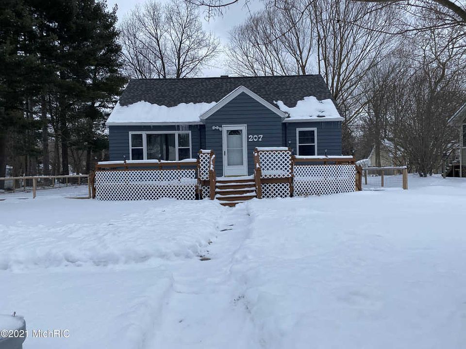1st image of 207 S Norton St
