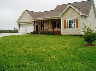 260 Black Knob Church Rd, Talking Rock, GA 30175