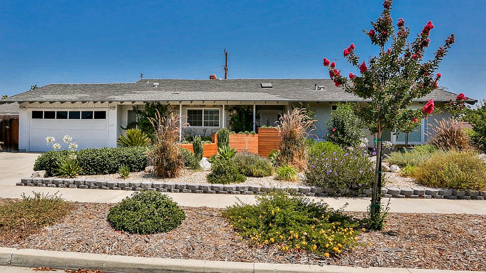 1st image of 803 W Hacienda Dr