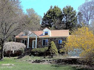 408 Route 447, Newfoundland, PA 18445