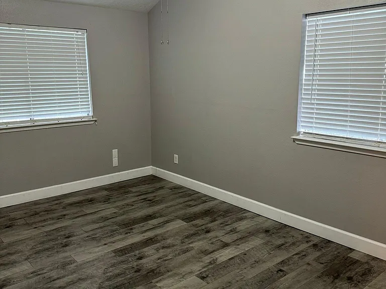 515 Shealy St — Photo 24