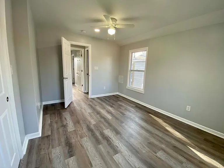 1808 Lawn Ave — Photo 15