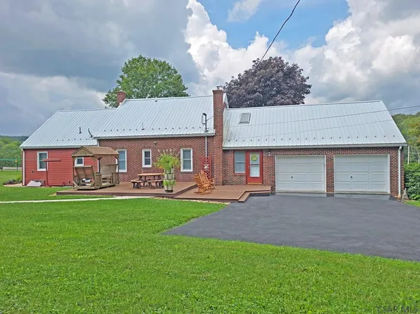 1347 Springs Rd, Springs, PA 15562