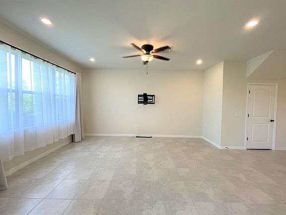 4th image of 4464 San Fratello Cir #0