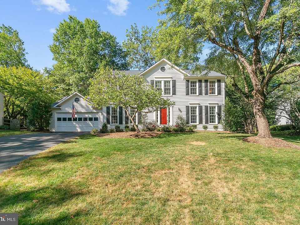 1st image of 15198 Stillfield Pl