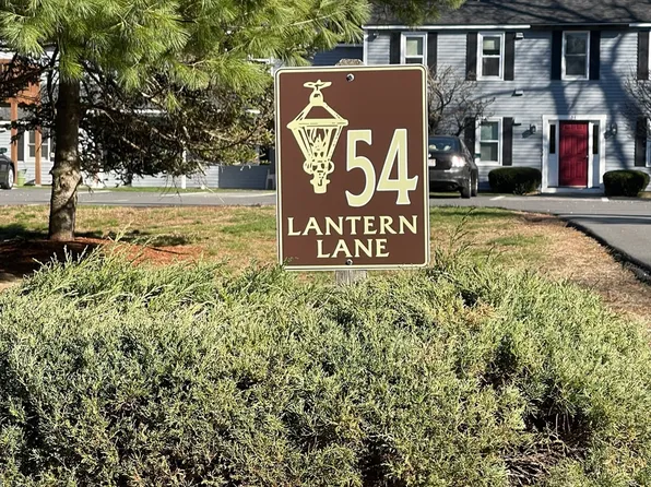 54 Lantern Ln Unit 3, Dracut, MA 01826