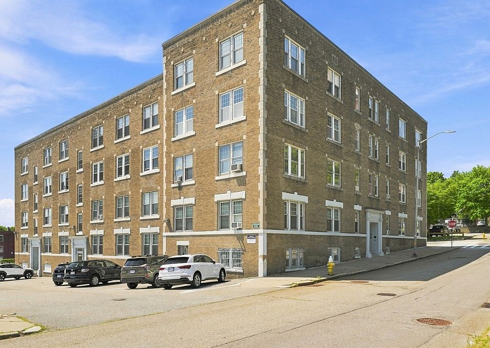 1st image of 41 Chatham St #5