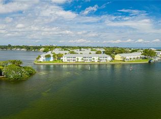 5294 Beach Dr SE APT C, Saint Petersburg, FL 33705