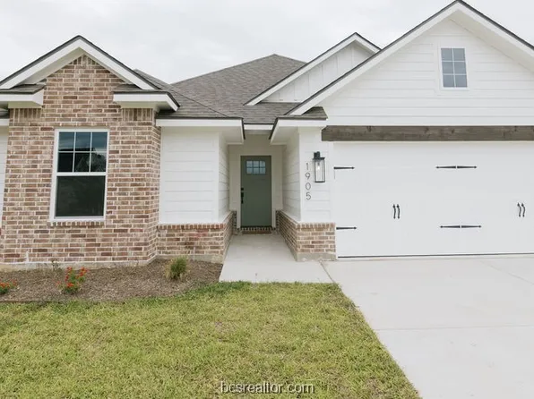 1905 Pinemont View Dr, Bryan, TX 77807