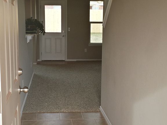 3rd image of 13125 Beekman Dr