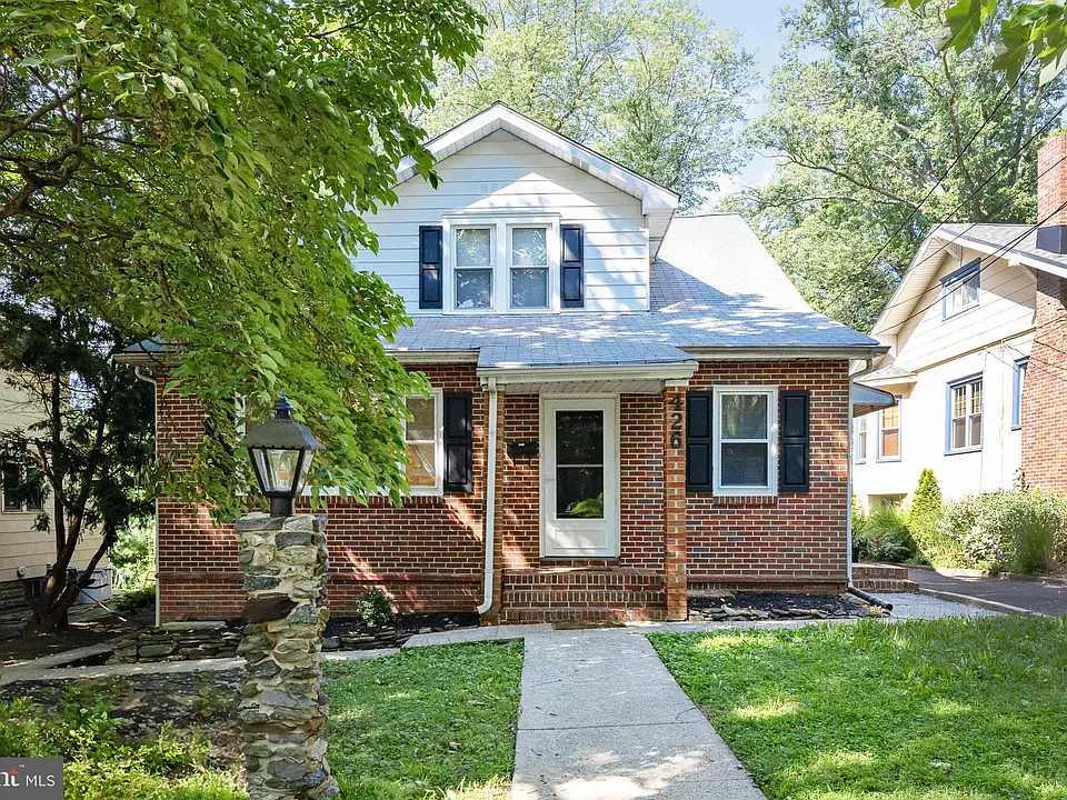 426 4th Ave