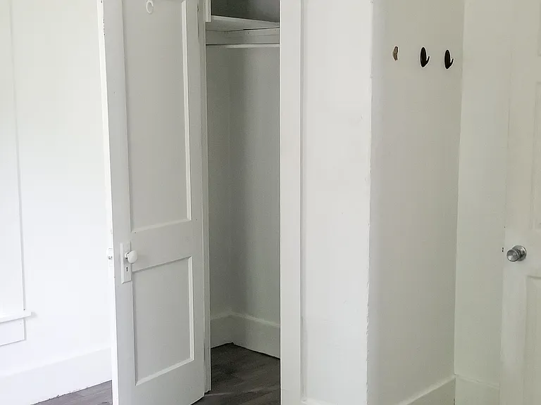 923 W Marietta St — Photo 11