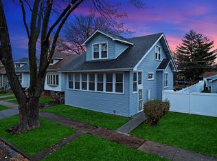 12223 Maple Ave, Blue Island, IL 60406