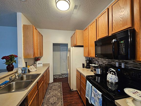 4th image of 331 Sunburst Way