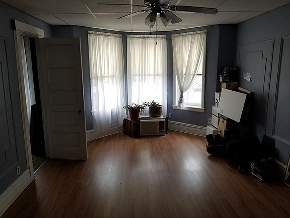 5th image of 8205 17th Ave #2