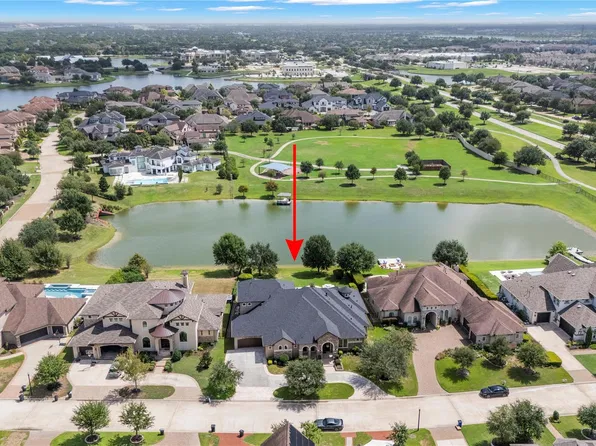 10114 E Frio River Cir, Cypress, TX 77433