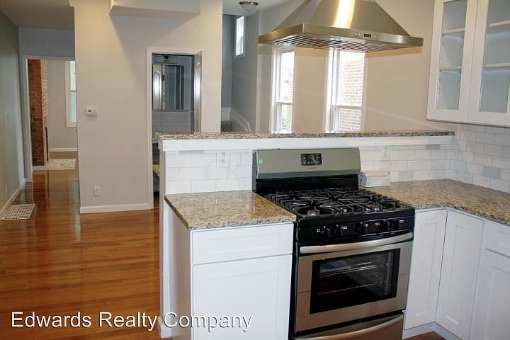 1st image of 1549 Clifton Ave