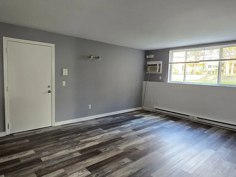 301 W Main St #1 — Photo 13