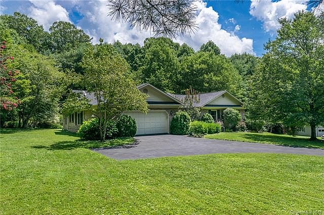 1st image of 421 Hidden Woods Ln