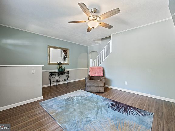 5th image of 675 Fulton St