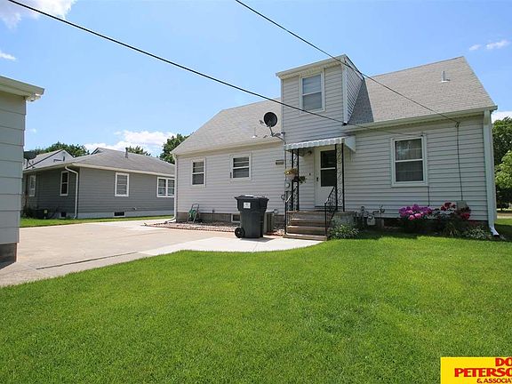 4th image of 1510 N Hancock St