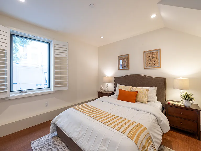 537 Natoma St #101 — Photo 32