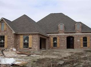 7620 Oakmont Dr, Port Arthur, TX 77642