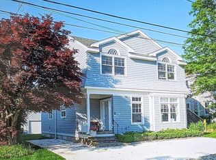 16 Fairfield Ave, Westport, CT 06880