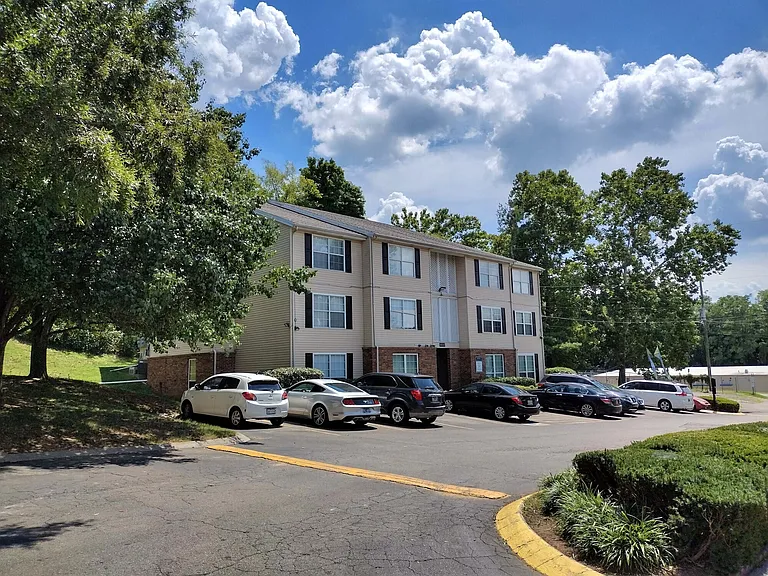 Southwood Apartments — Photo 21
