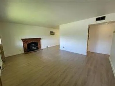 1408 Gregory Way — Photo 7