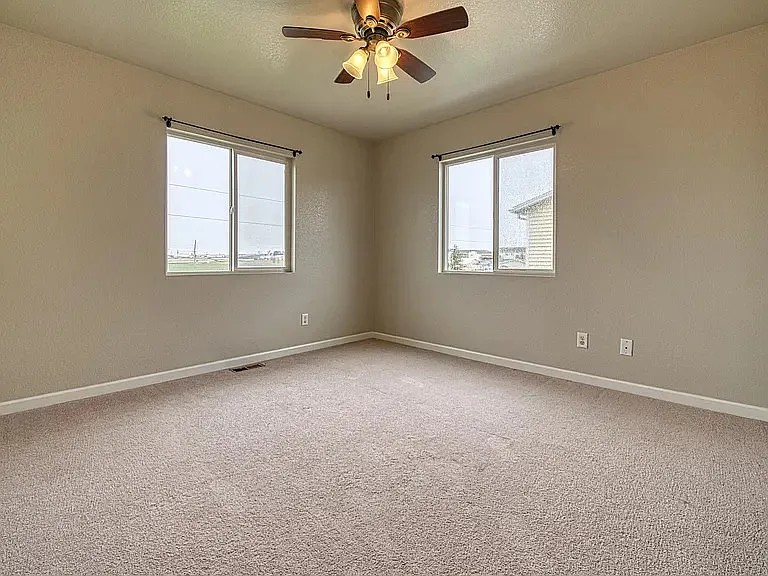 1902 Harvest Moon Dr — Photo 21