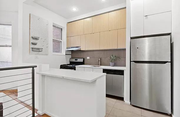 Rented by Brown Harris Stevens | media 22