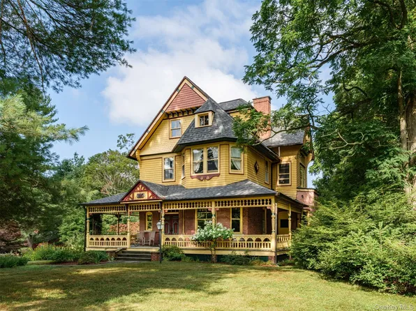 2659 County Route 9, Chatham, NY 12060